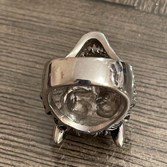 Men’s Wolf Ring Silver-tone Approx Size 10 - Picture 4 of 16